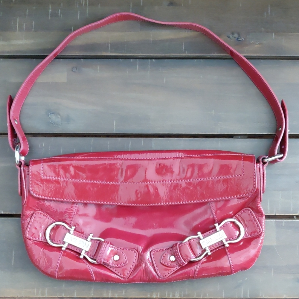 VTG D&G Dolce & Gabbana Fuschia Patent Leather Bag